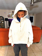 Lululemon Beige Fleece 1/4 Zip Hooded Hoodie Kangaroo Pocket L Excellent