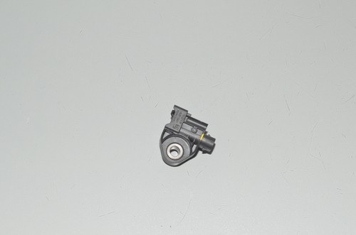 BMW G07 X7 G20 G30 F90 G31 G11 G12 G05 G06 Acceleration Sensor 9341546 - Picture 4 of 6