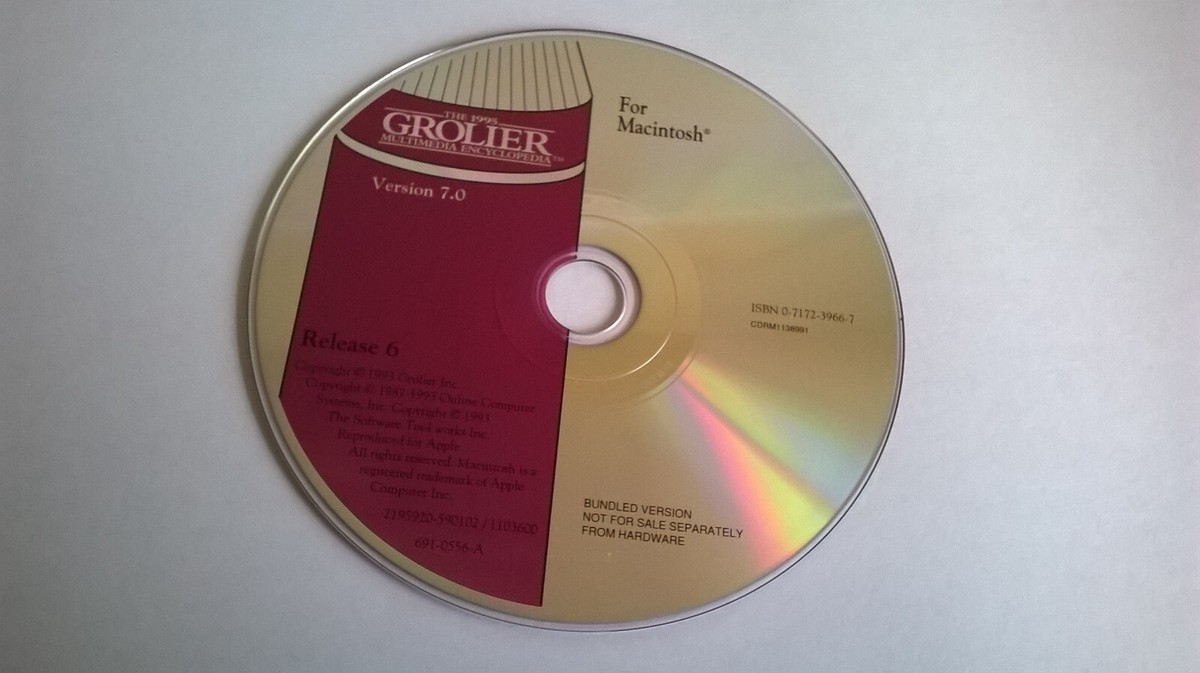 THE 1995 GROLIER MULTIMEDIA ENCYCLOPEDIA - 1994 MACINTOSH APPLE 