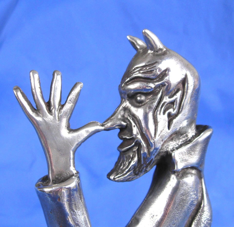 Devil Thumbing Nose Hood Car Motorcycle Ornament Mascot Hot Rat Rod