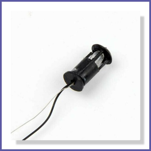 Sidewalk / Garden Lights 14mm - 6v - Suitable for OO Gauge (4pcs) - Picture 3 of 3