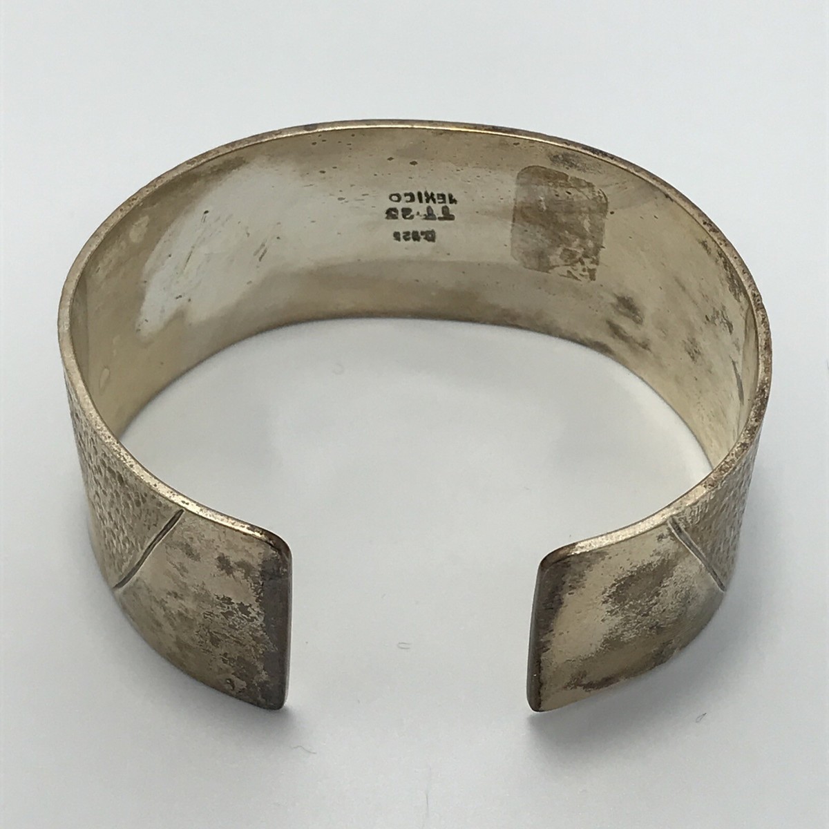 Vintage Mexico TT-23 925 Sterling Silver Wide Dementional Cuff
