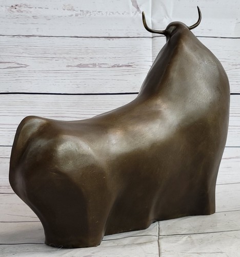 Arte moderno grande pátina marrón claro toro de lucha por Botero arte escultural de bronce - Imagen 4 de 10