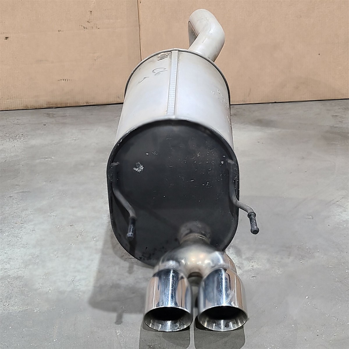 09-13 Corvette C6 Muffler Rear Exhaust Tailpipe Base Model 09-13 Corvette C6 Muffler Rear Exhaust Tailpipe Base Model