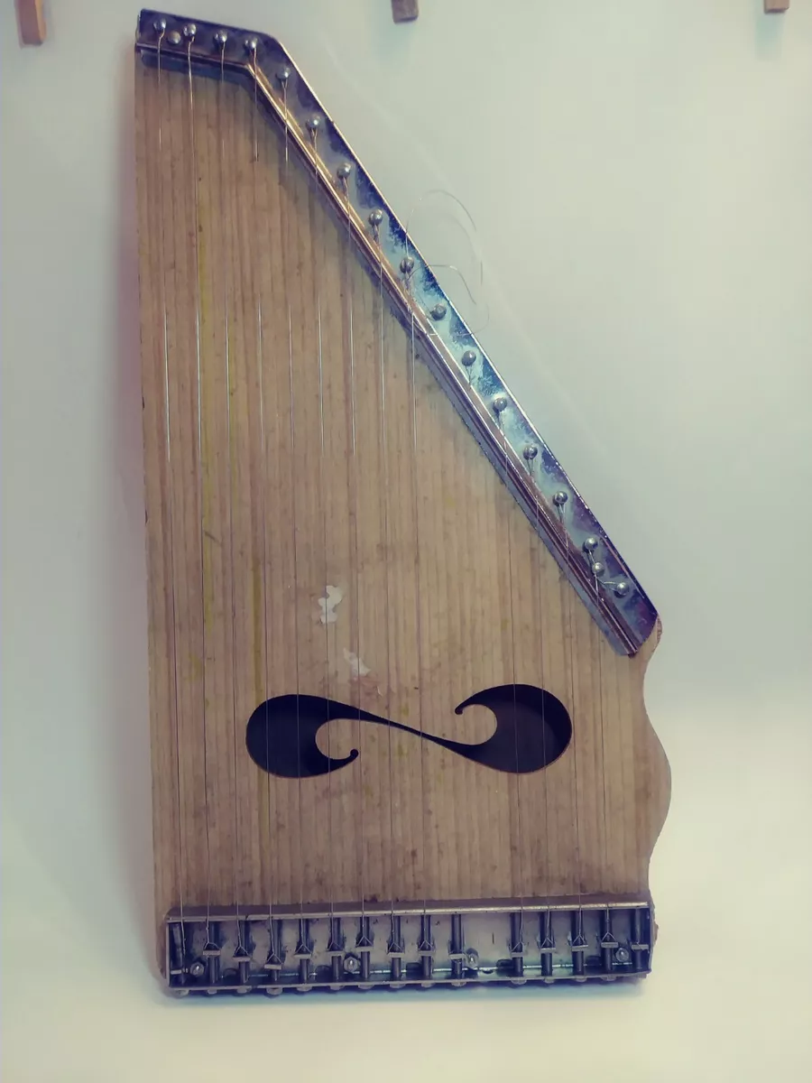 Vintage 16 String Zippy Zither As Shown Please READ All