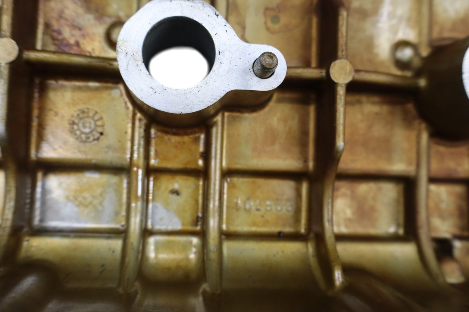 14-17 Maserati Ghibli M157 3.0L V6 Right Engine Cylinder Head Cover 298701 Oem