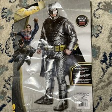 Halloween Costume Batman v Superman Armored Batman Adult Size M Cape Missing