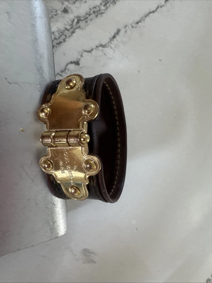 Auténtico brazalete pulsera Louis Vuitton para mujer Foto 3 de 4