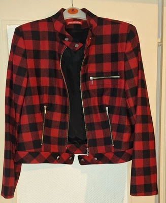 Robe et blouson Rouge et noir à carreaux taille 42 Marque Alain Manoukian - Photo 1/4