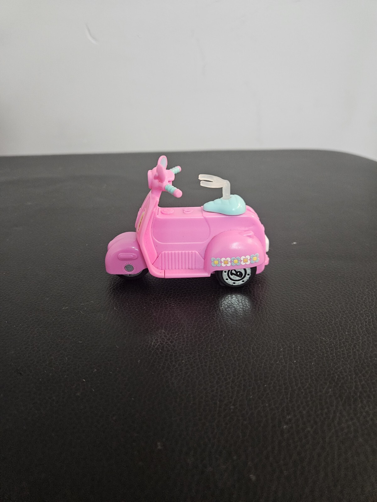 Barbie Pink Mini Scooter Vespa 2017 Rides Tested Ready to Go