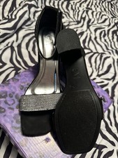 Black/ Rhinestone Shoes size 7    Heel And Front Peep Toe