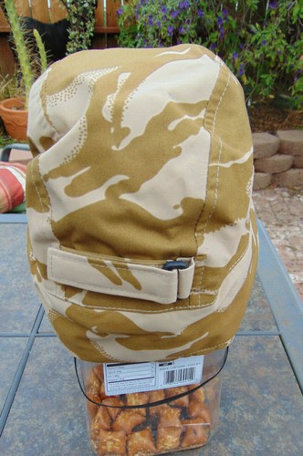 British Desert Camo Waterproof Winter Cap,Euro Size 54-56 - U.S. 6 3/4-7, NOS - Picture 4 of 5