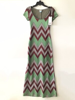 green emerald velvet dress Elaine Dress in Mulberry Vine – Ivy City Co main image 1