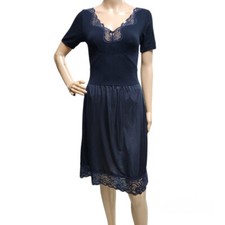 Women's sleep full slip sleeve inner nylon dress Black Medium Lace 3/4 sleeve