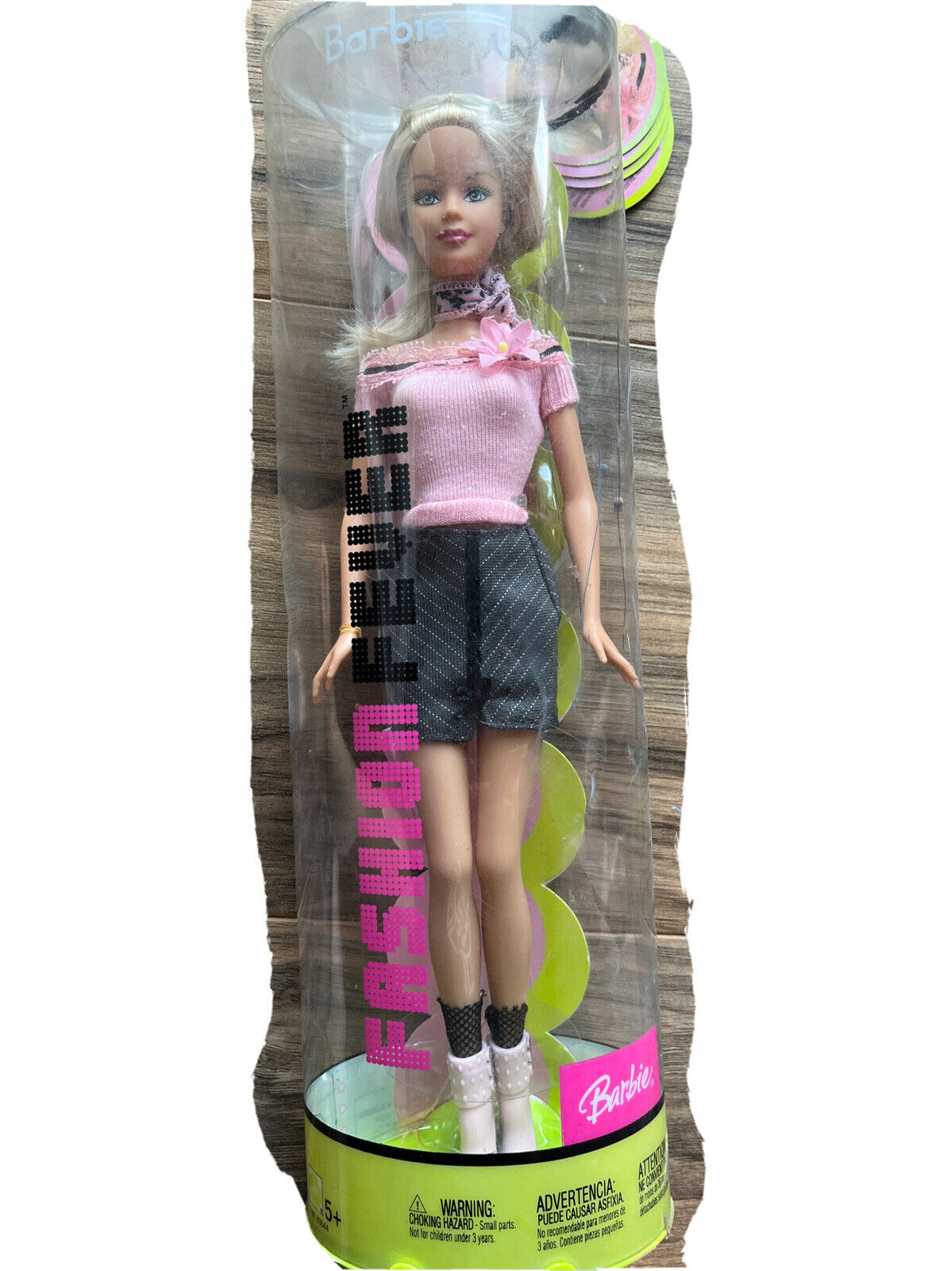 Roupa original Barbie School Cool anos 2000