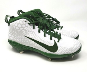 trout baseball cleats