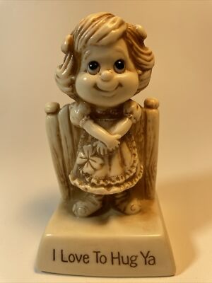 RUSS BERRIE Love To Hug Ya Resin Statue Figurine #759 c1980 4 leaf Clover