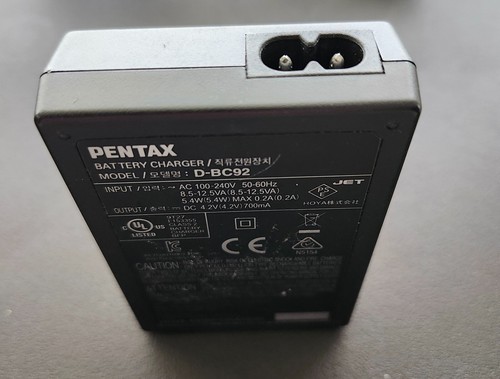 Genuine Pentax D-BC92 Battery Charger for DLi92 Battery - Working - Photo 6 sur 6