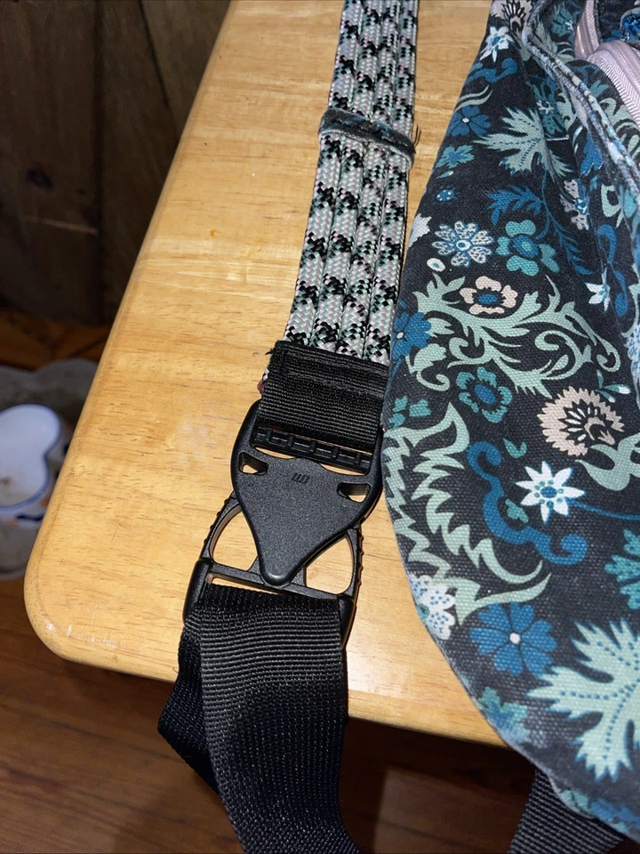 KAVU Bolso de Cuerda Mochila Bandolera Floral Algodón Multicolor Bandolera Cartera a Juego Foto 3 de 4