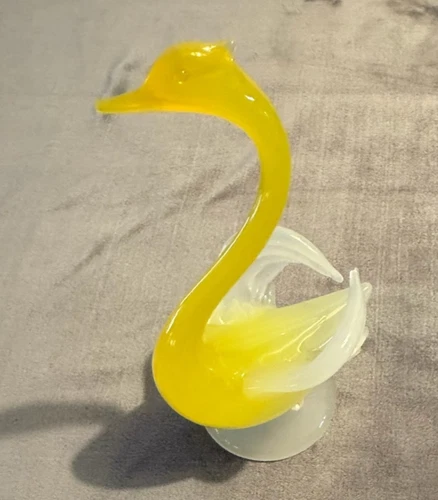 Vintage Murano Art Glass Swan Yellow Opaline Bird 11.5" Italy – Broken Beak