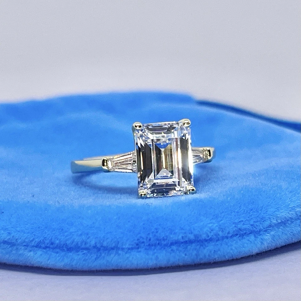 3 Stone Emerald Cut Simulated Diamond Engagement Ring 925 Sterling Silver - Image 4 of 4