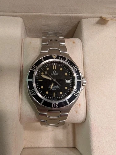 OMEGA Seamaster professional 200m Cal.1438 Quartz Date Black 36mm Mens