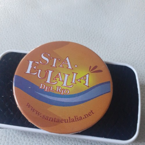 Sta Eulalia Vintage Badge - Picture 2 of 3