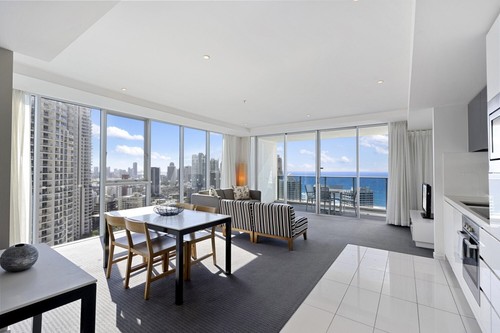GOLD COAST ACCOMMODATION H-Residences 7 Nights 2 Bedroom Ocean View Packages - Picture 16 of 21