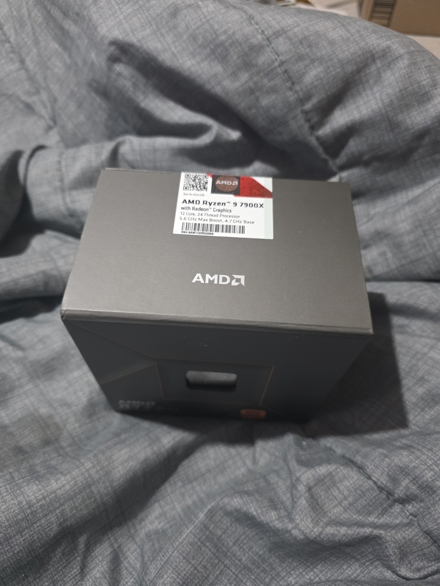 AMD Ryzen 9 7900x Processor (5.6 GHz, 12 Cores, LGA 1718/Socket