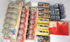 Lot of Vintage Flash Cubes and Bulbs 5 Still in boxes