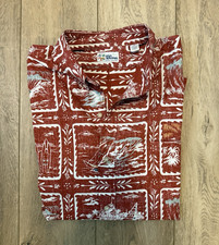 Reyn Spooner Men's XL Red/White Graphic Print Hawaiian Shirt