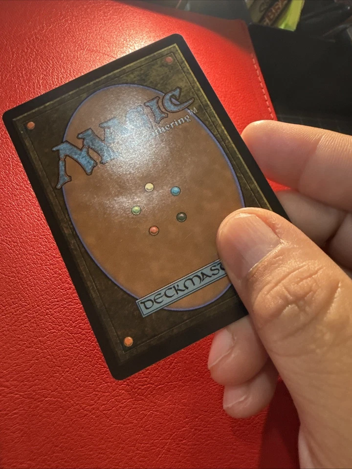 Magic the Gathering - Final Fantasy - Tifa, Martial Artist Surge Foil - DENTED - Image 4 of 4