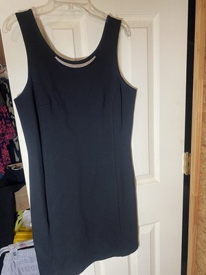 Black Stretchy Mini Dress With Necklace Size Medium
