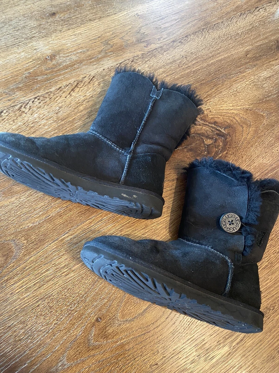 Leather sheepskin hotsell lined boots