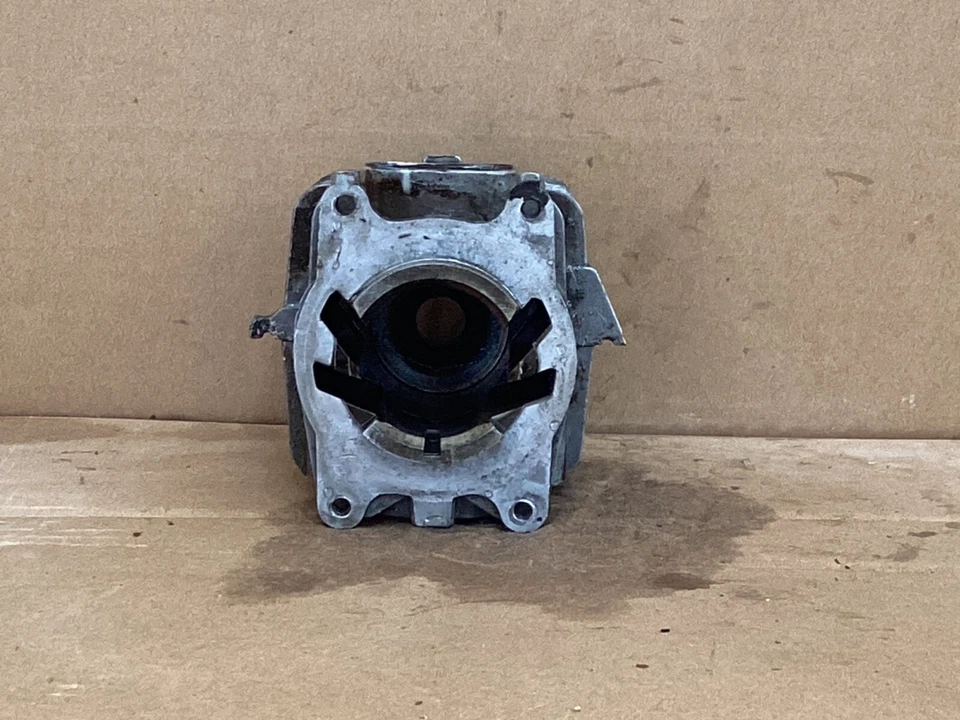 Culata desbrozadora McCulloch Eager Beaver modelo 282 Foto 3 de 3