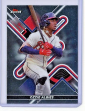 2022 Topps Finest #32 Ozzie Albies - Atlanta Braves - MINT