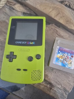 Nintendo Game Boy Color Spielekonsole - Grün Inklusive Super Mario Land