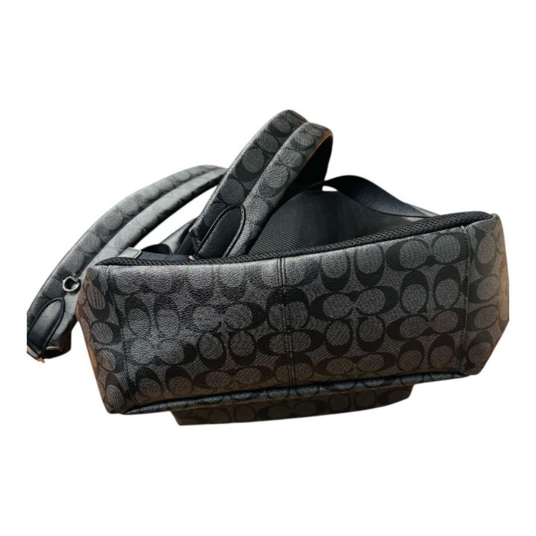 COACH Backpack Excellent Condition - image 3