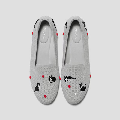 Sale!Vivaia Round-Toe Embroidered Loafers (Audrey),oyster grey-tuxedo cats