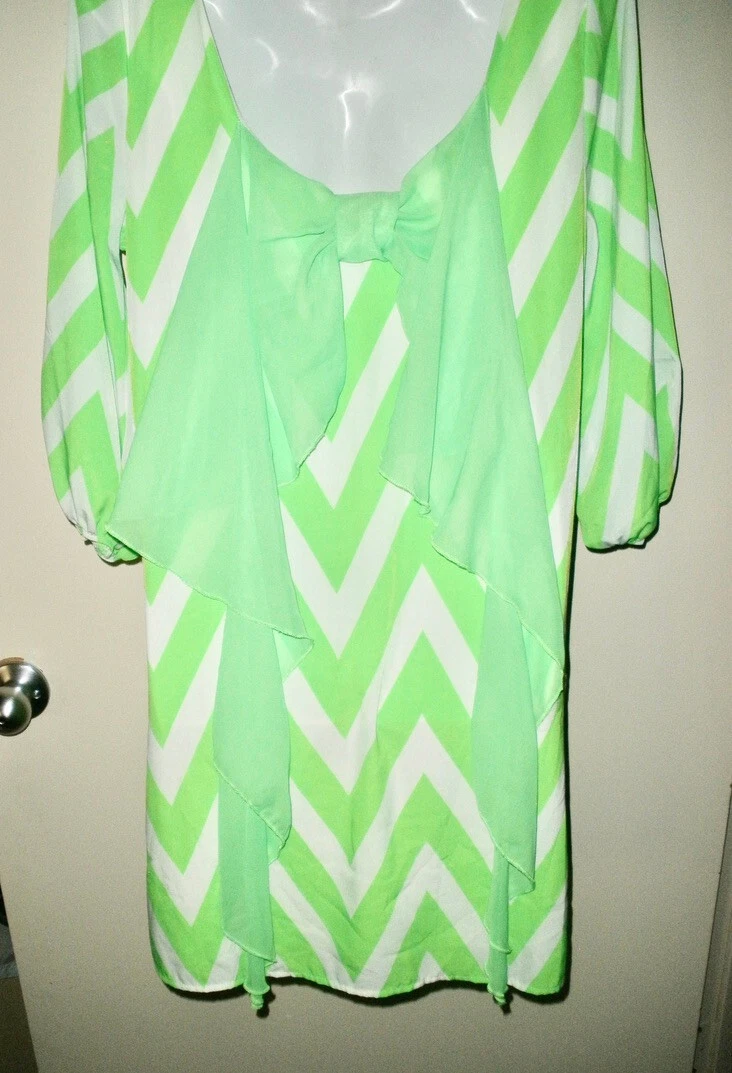 VETEMENTS #237 Abito tunica verde fluorescente e bianco chevron L Pasqua COCOLOVE