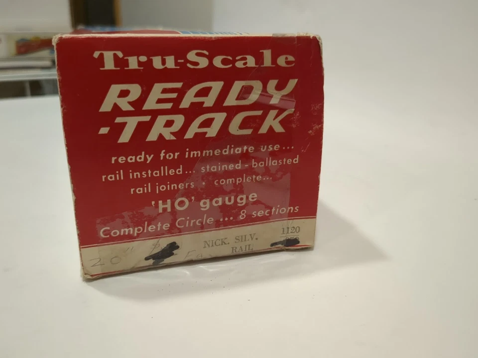 Tru-Scale HO READY-TRACK 20"R Curved - 8 Pieces Complete Circle NS Open Box - Image 4 of 4