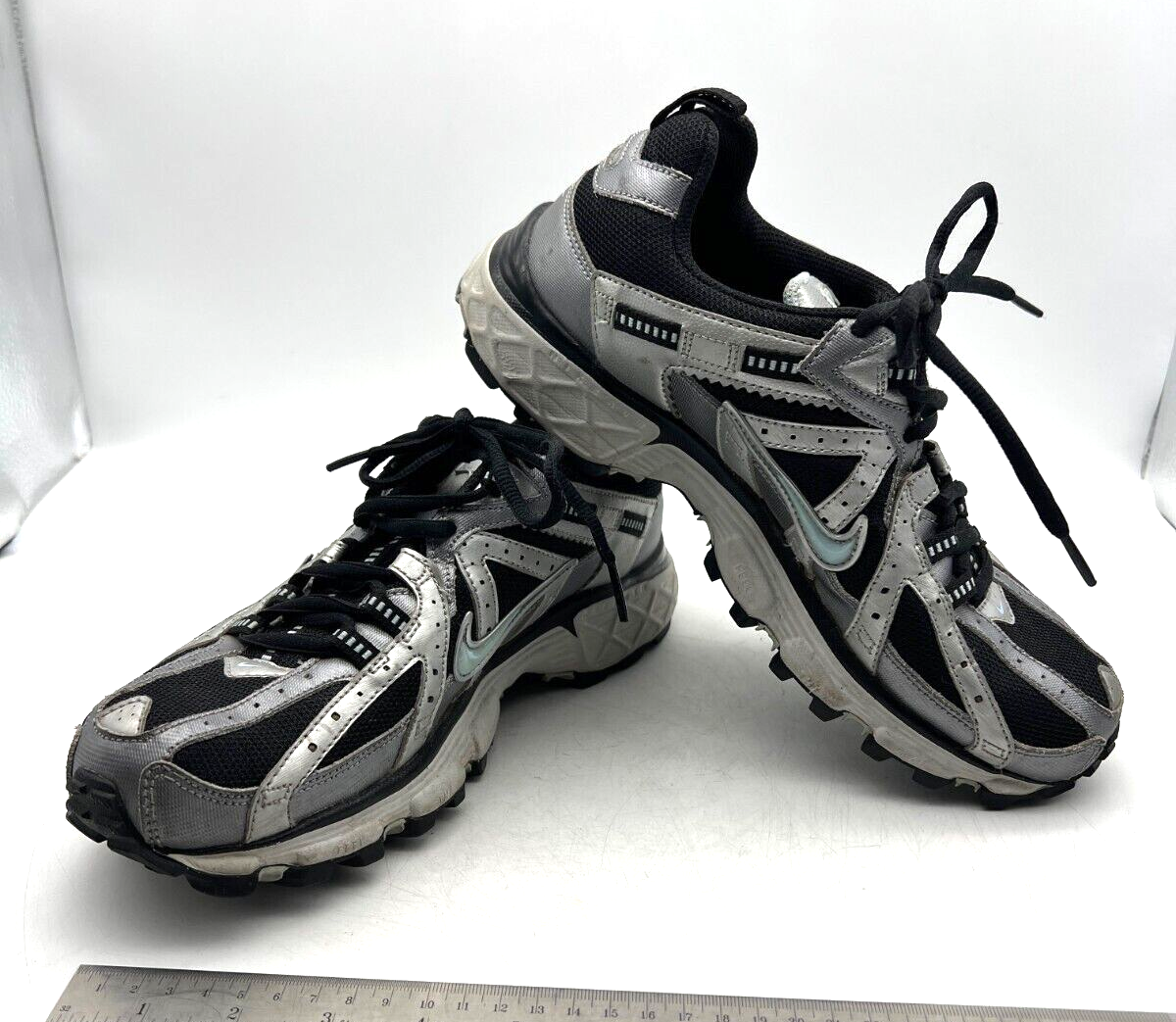 NIKE Women's Air Alvord Trail Running Hiking Shoes Sneakers 318658