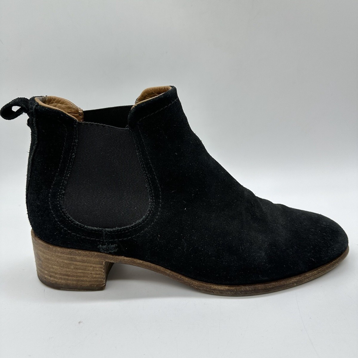 Alberto Fermani Suede Chelsea Boots 37 Alberto Fermani Suede Chelsea Boots 37 | Mercari main image 3