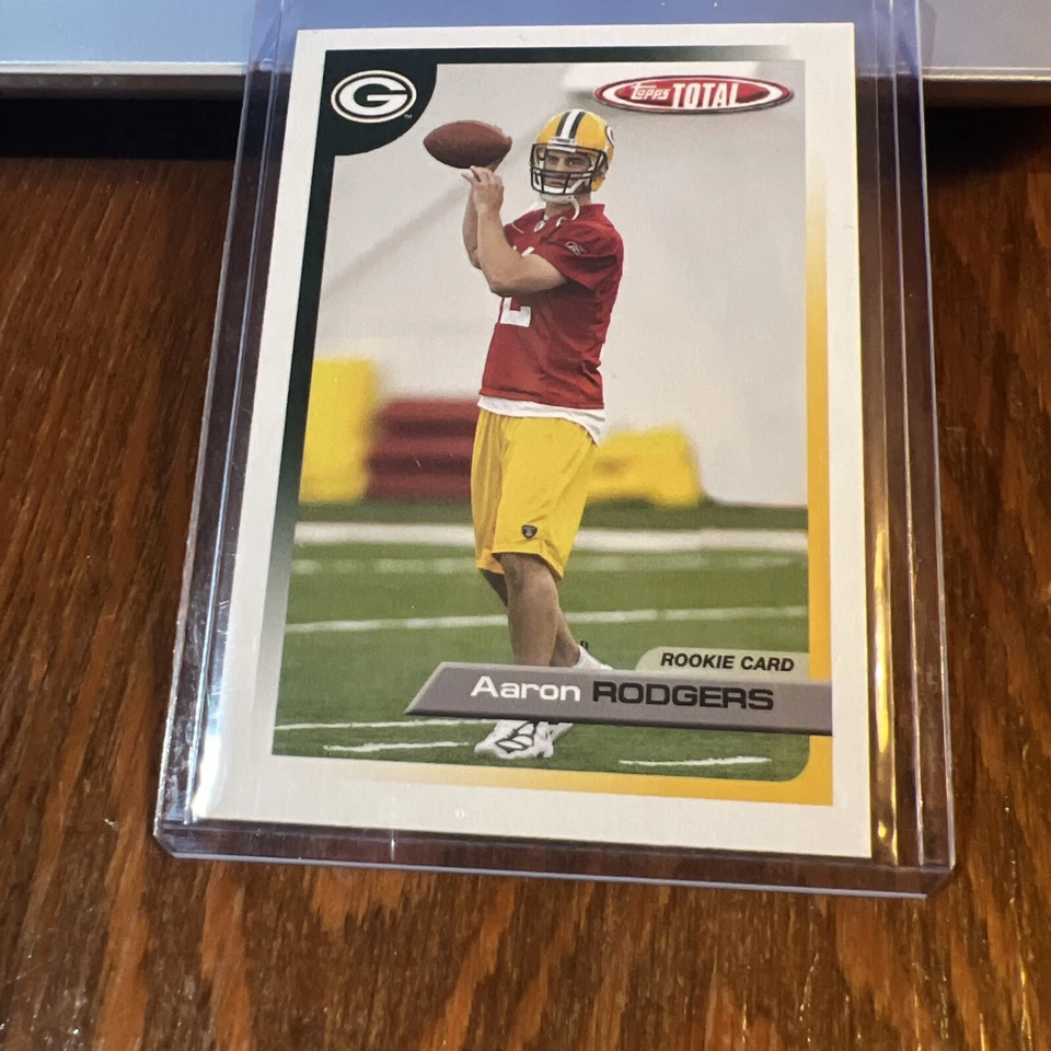 Aaron Rodgers 2005 Topps Total Card #483 Rookie Card Green Bay Packers NM-MT - Image 4 of 4