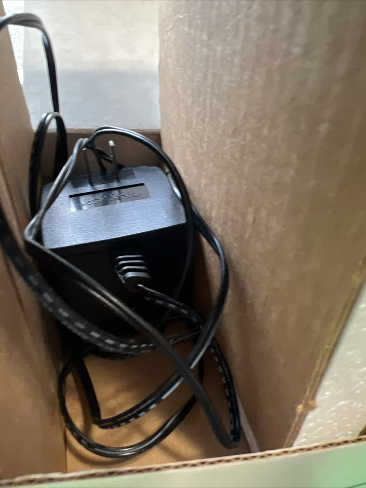 Practical Peripherals 14400FXSA External Modem V32Bis - Image 3 of 4