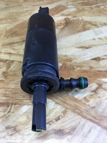 378996 Waschwasserpumpe für Scheinwerferreinigung VW Touran (1T3) 3B7955681
