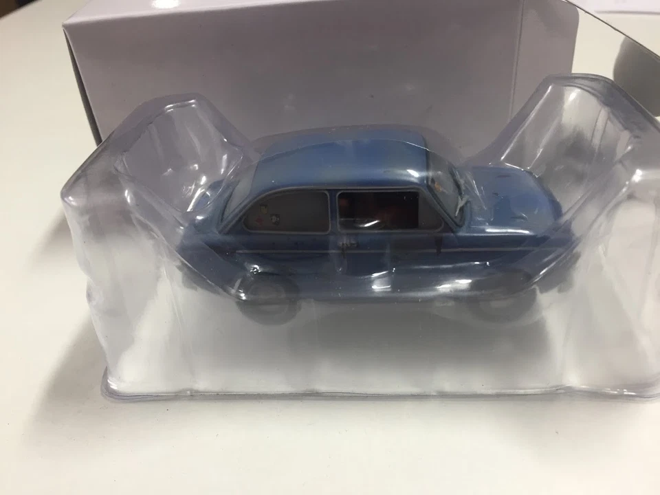 Seat 850 anziano 1:43 Ixo Altaya diecast auto - Immagine 3 di 3