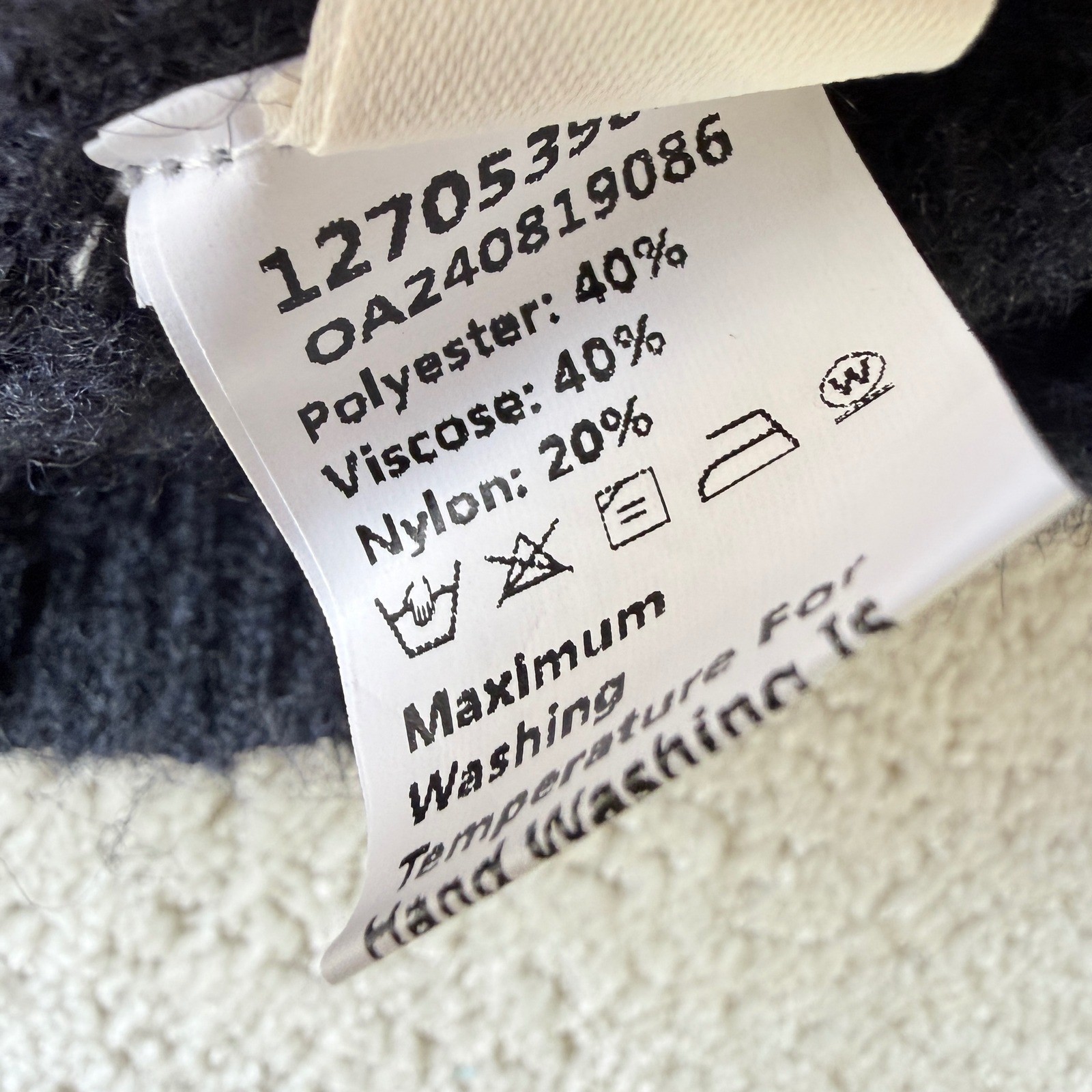 Commense Stacking V-Neck Split Breasted Sweater D… - image 8