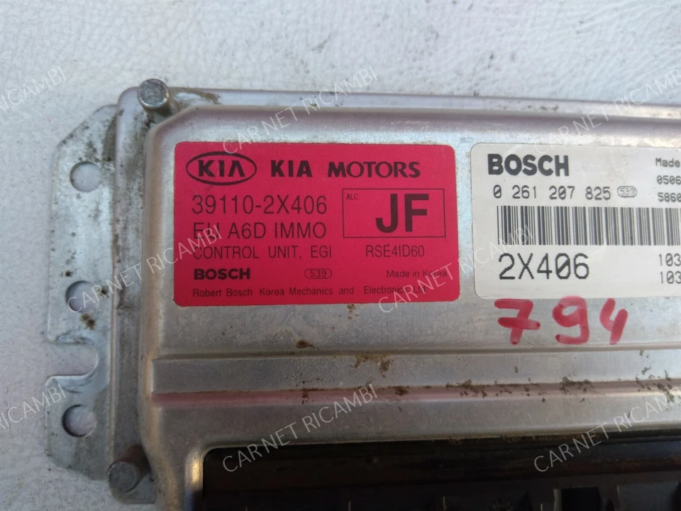 39110-2X406 0261207825 BOSCH M7.9.1 CENTRALINA MOTORE ECU KIA CARENS II 1.6 16V - Immagine 3 di 4