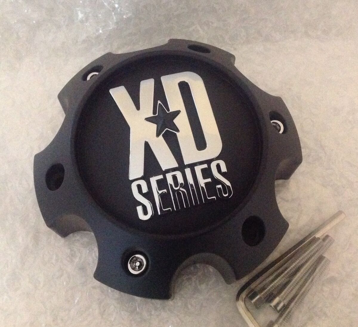 KMC XD Series Spy Addict Revolver Matte Black Ford 6L 6x135 Center
